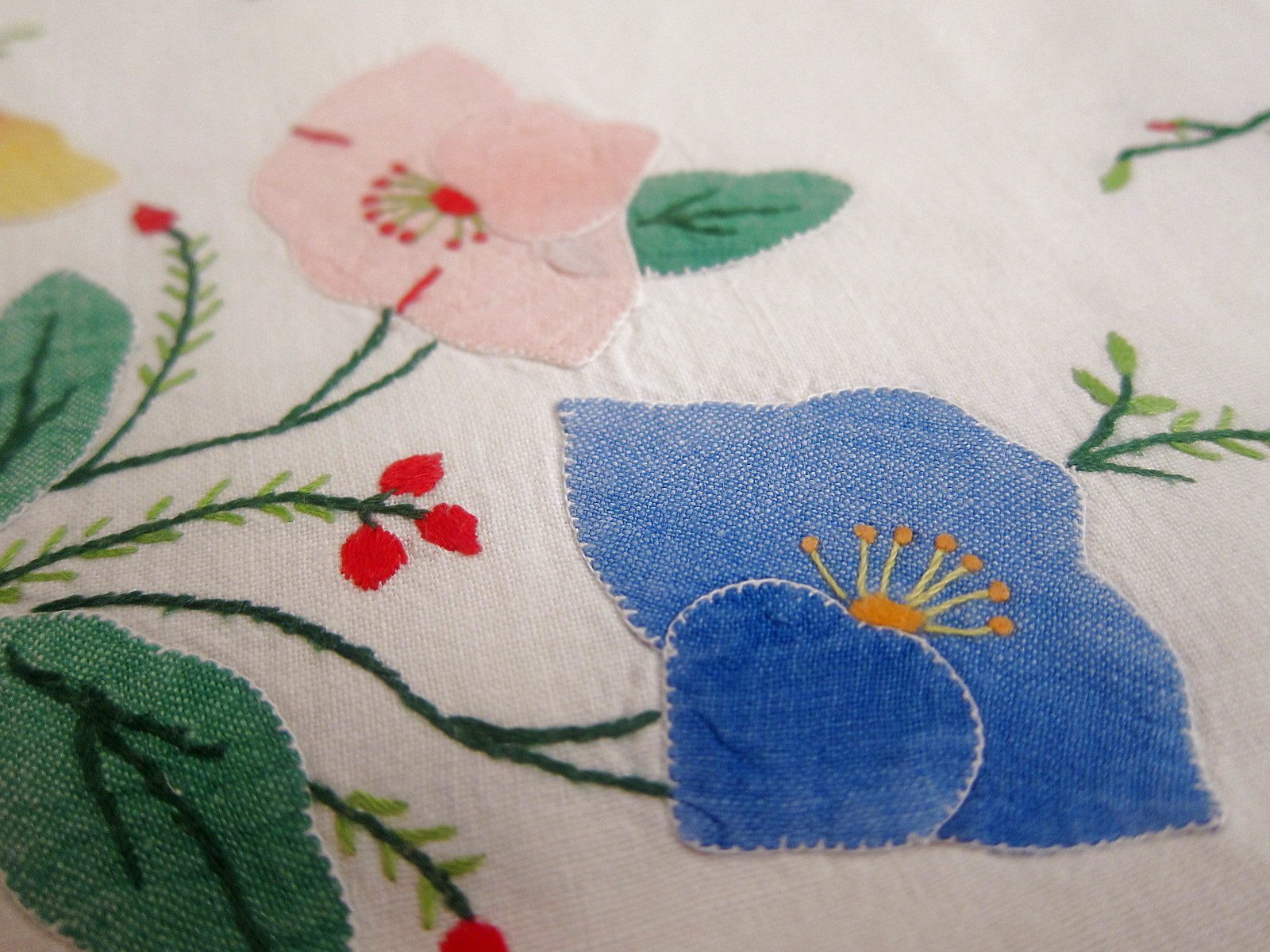 ハンドメイド刺繍.jpg