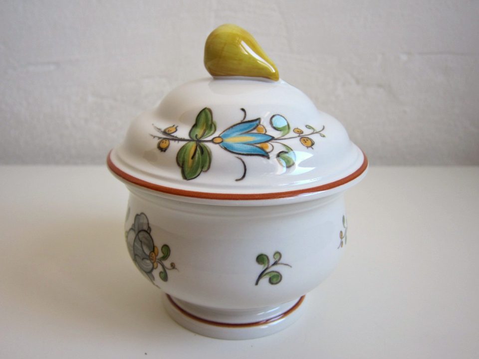 Villeroy-Boch-Louisianaのシュガーポット.jpg