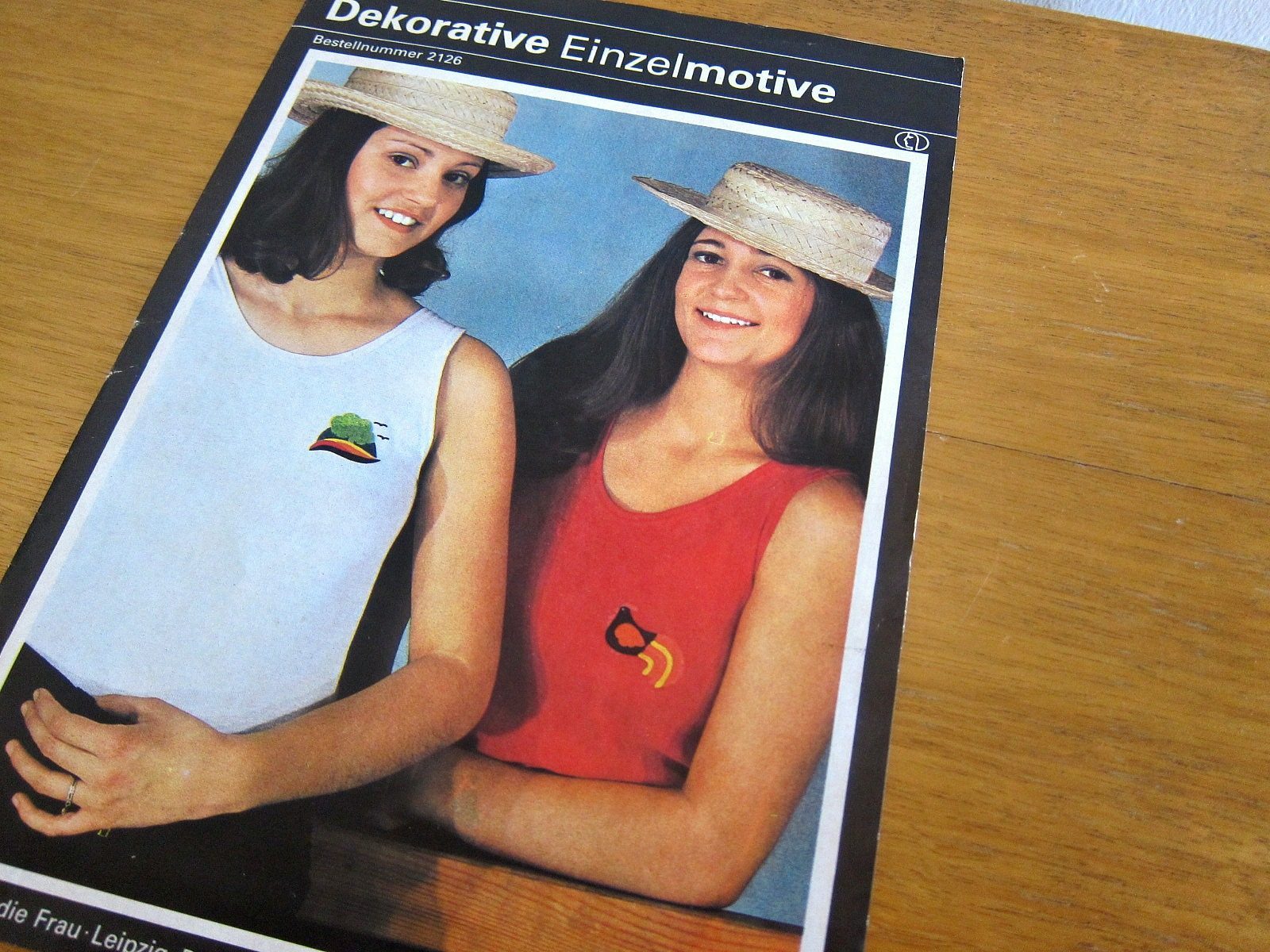 かわいい刺繍図案集 動物 植物 Ddr時代 Frau Vintage