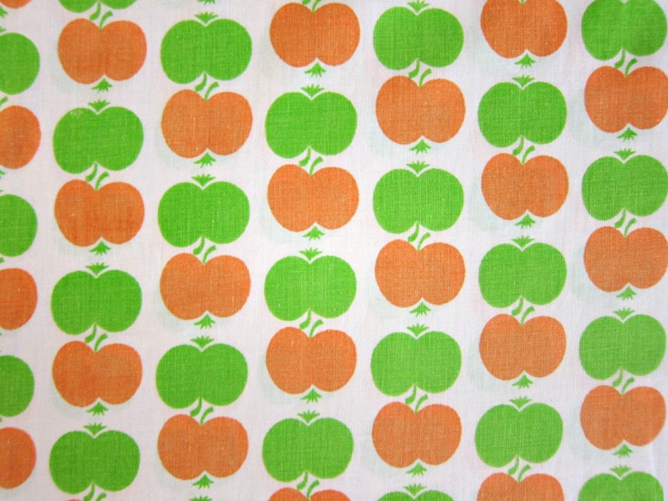 -グリーンとオレンジ-幅132cm.jpg