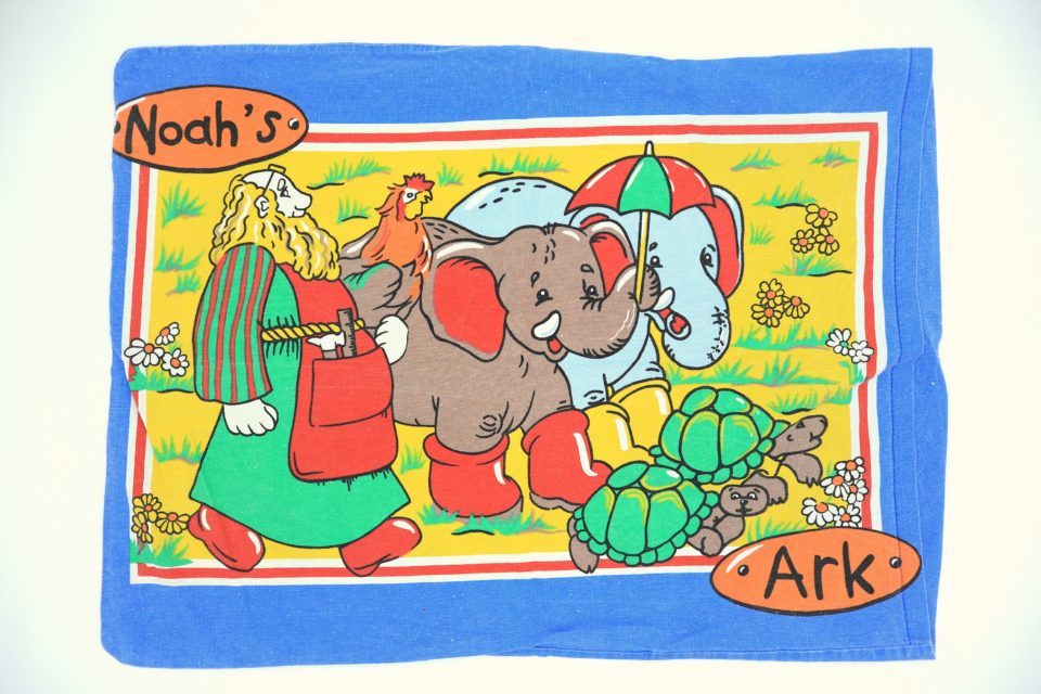 レトロ絵「Noah’s Ark」ヴィンテージピローケース 60cm x 44cm