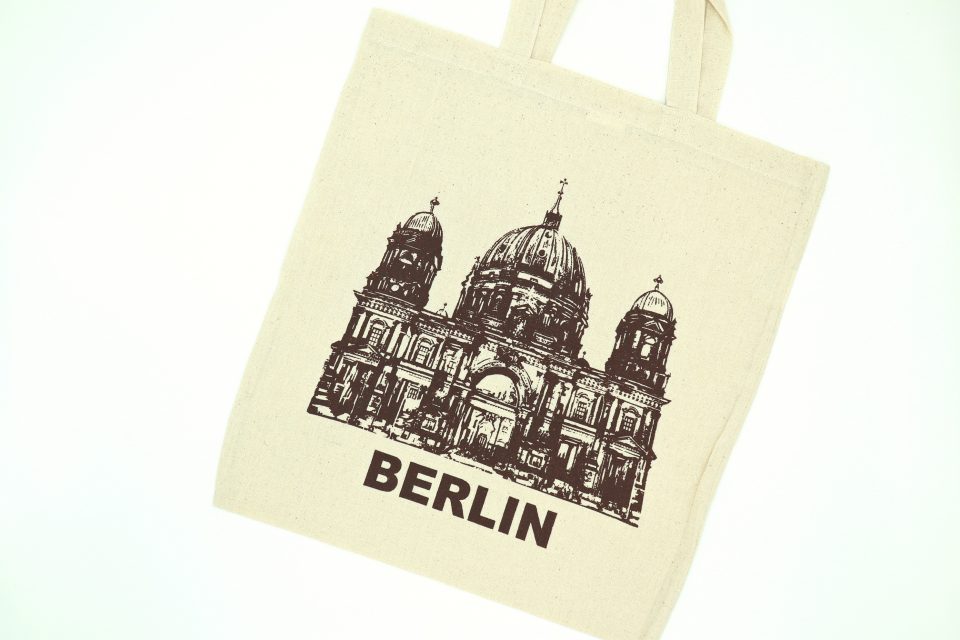 ご当地シリーズ BERLIN 大聖堂モチーフのエコバッグ
