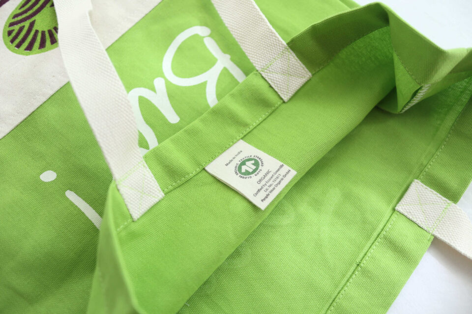 自然派スーパー アルナチュラの黄緑色エコバッグ(現行品) - 画像 (5)