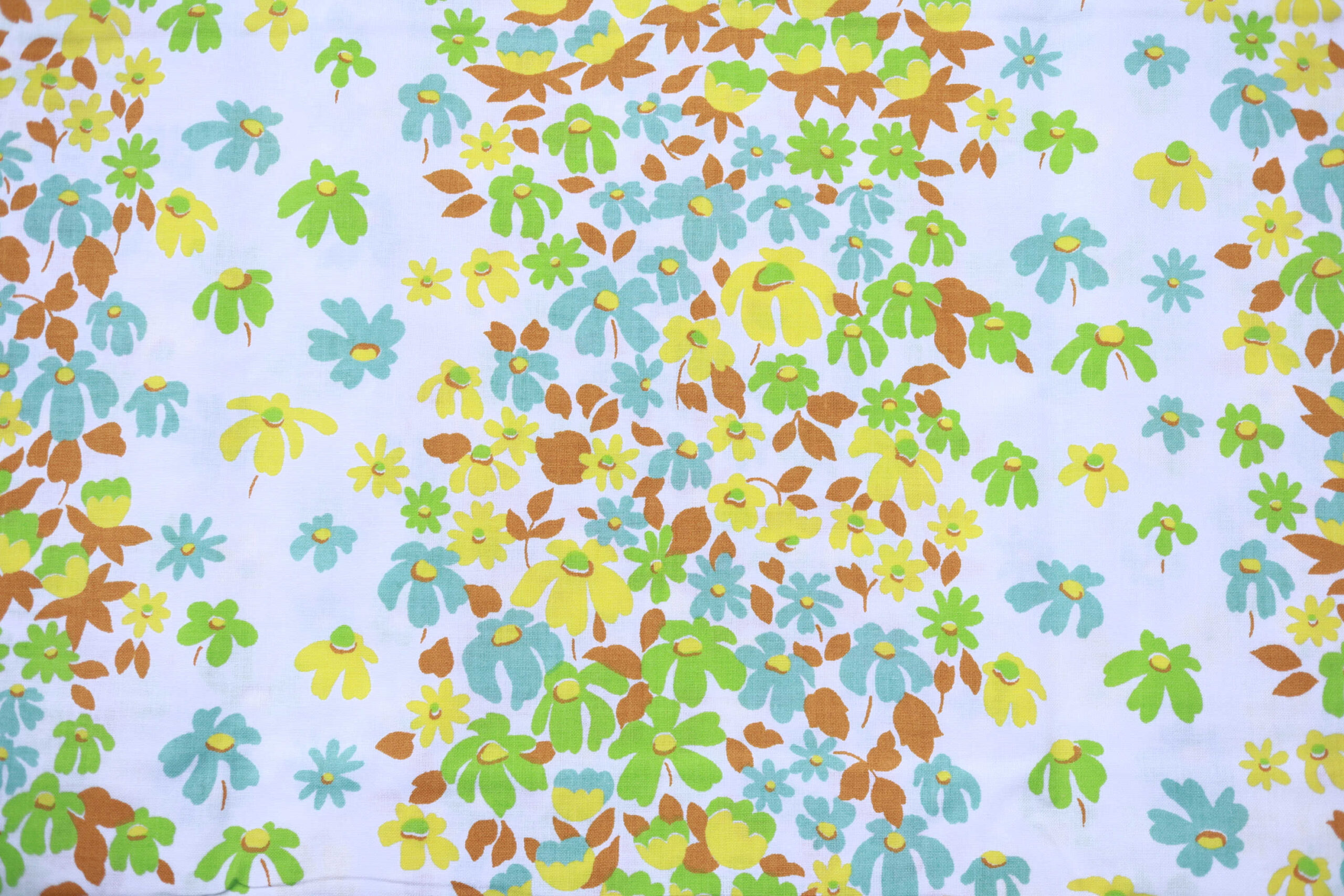 【昭和レトロ】アデリアレトロ風　花柄生地　デッドストック生地