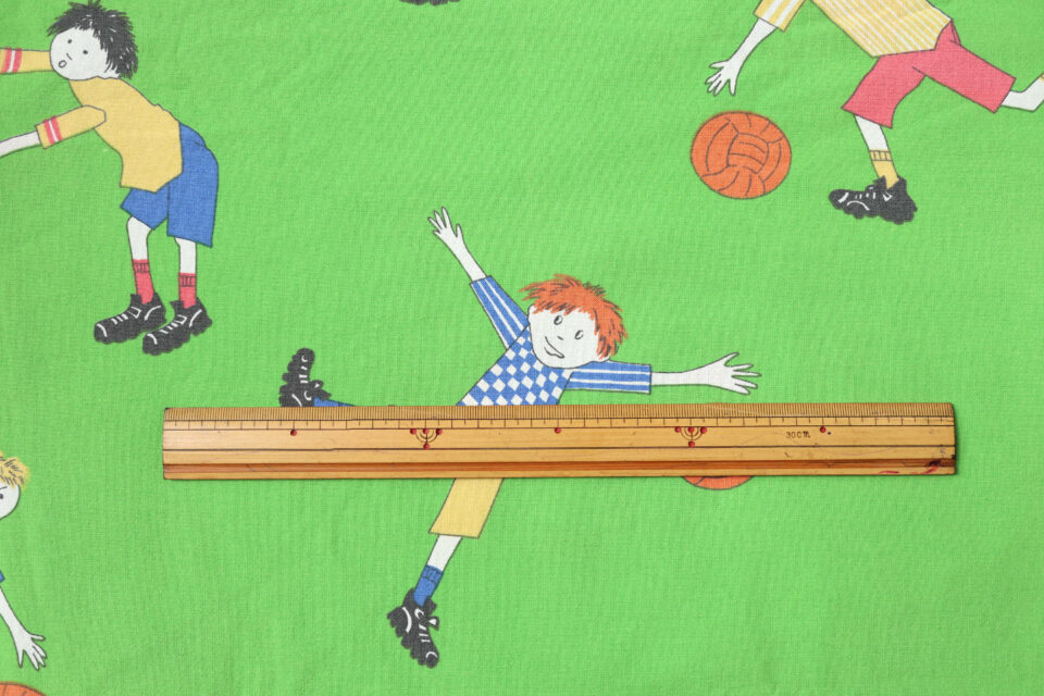 エストニア発 スポーツ柄ヴィンテージファブリック 幅140cm - 画像 (5)