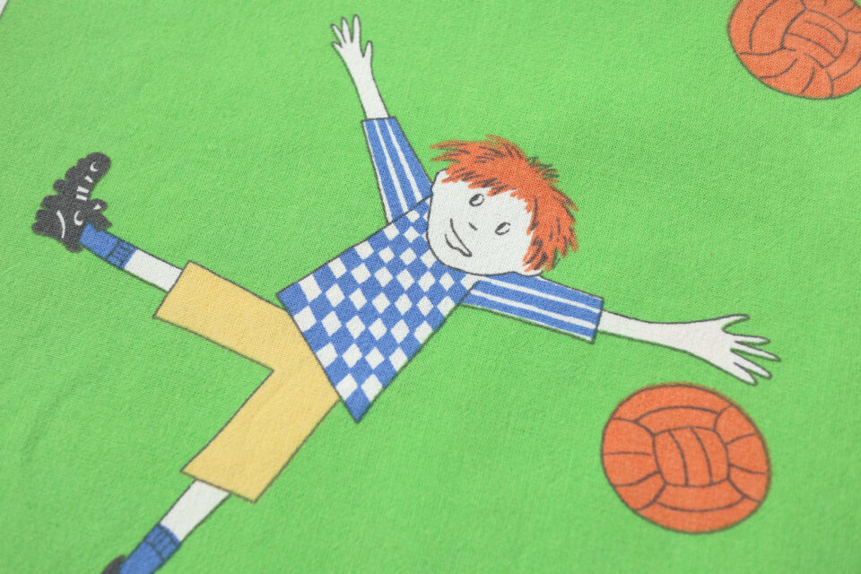 エストニア発 スポーツ柄ヴィンテージファブリック 幅140cm - 画像 (4)
