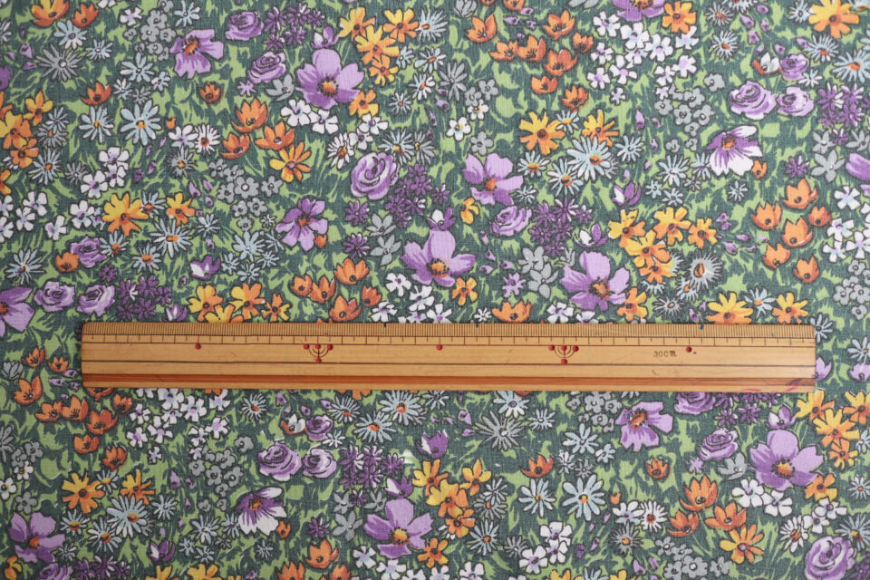 シックな大人フラワー柄ヴィンテージファブリック 幅120cm - 画像 (4)