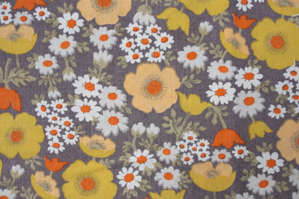 しっとり大人のフローラル 花柄ヴィンテージ布 74cm - 画像 (2)