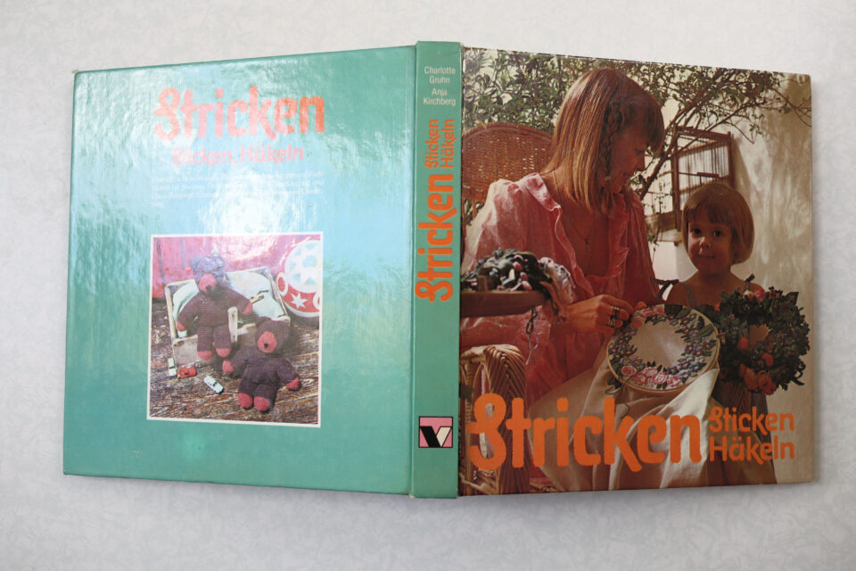 80年代ヴィンテージブック Stricken, Sticken, Häkeln - 画像 (6)