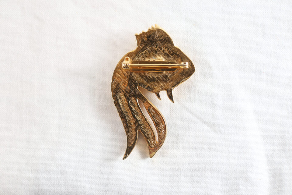50-60sRETRO 金魚の形をしたヴィンテージブローチ - 画像 (2)