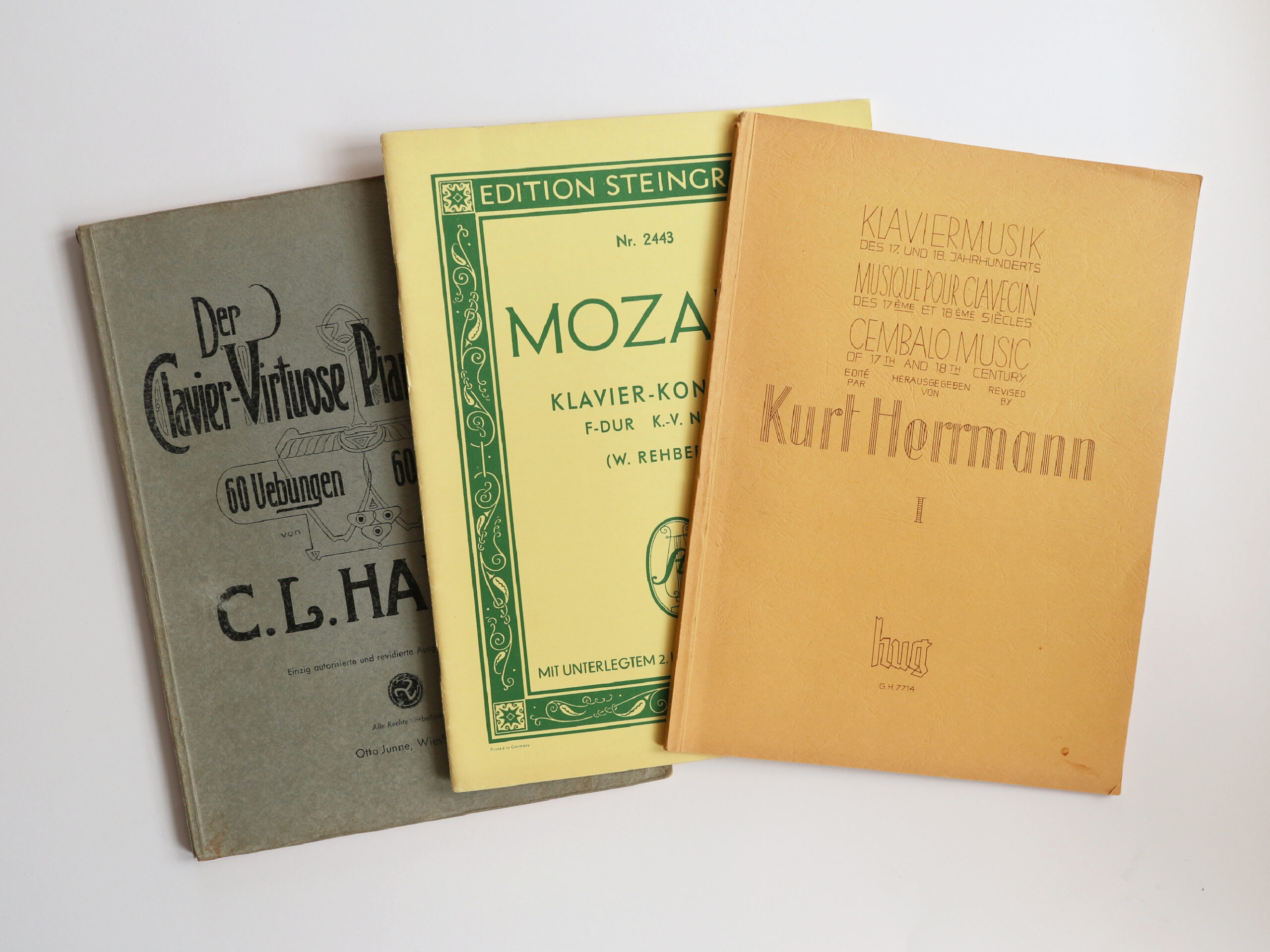 RN86 洋書古書 可愛いヴィンテージ楽譜絵本 SALEL846 洋書古書 ほっこり可愛いリスのナトキン ヴィンテージ絵本