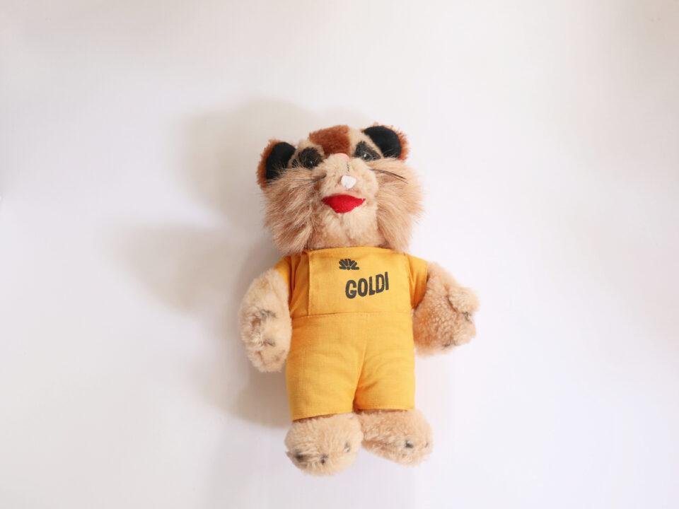 Commerzbankのノベルティ ハムスターぬいぐるみGOLDI - 画像 (2)
