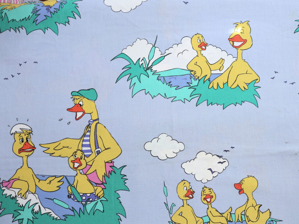 アヒル親子のイラスト生地 ヴィンテージファブリック 幅75cm