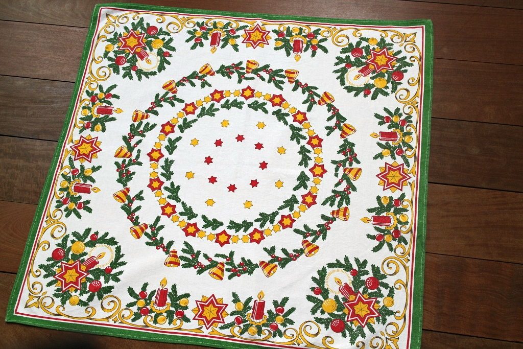 Garden quilt, Floral garden, Quilts